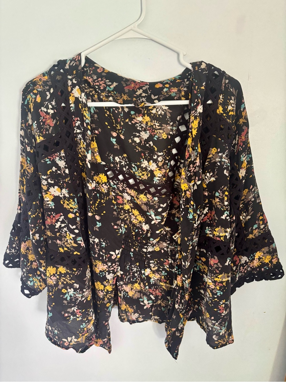 Anthropologie 100% Silk Black Floral Cutwork Kimono Style Cardigan